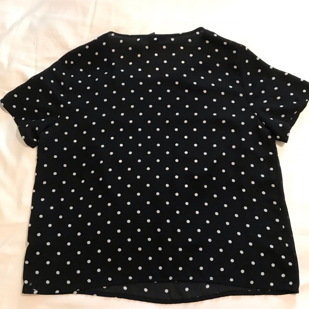 Black & White Polkadot Top - Picture 2 of 4